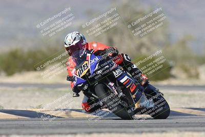 media/Jan-15-2026-Racers Edge (Thu) [[dfebeb70ab]]/2-A Group/Session 5 (Turn 5)/